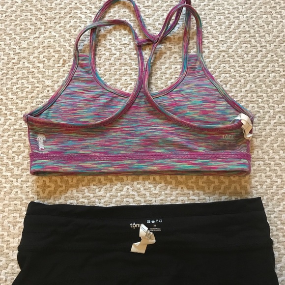 Tonic Hot Yoga Outfit - Top Small/Bottom XS - Picture 8 of 8
